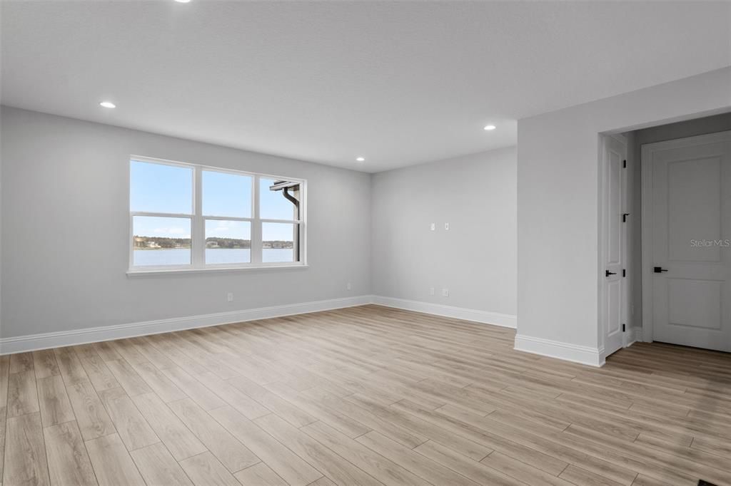 For Sale: $2,290,000 (4 beds, 4 baths, 4226 Square Feet)