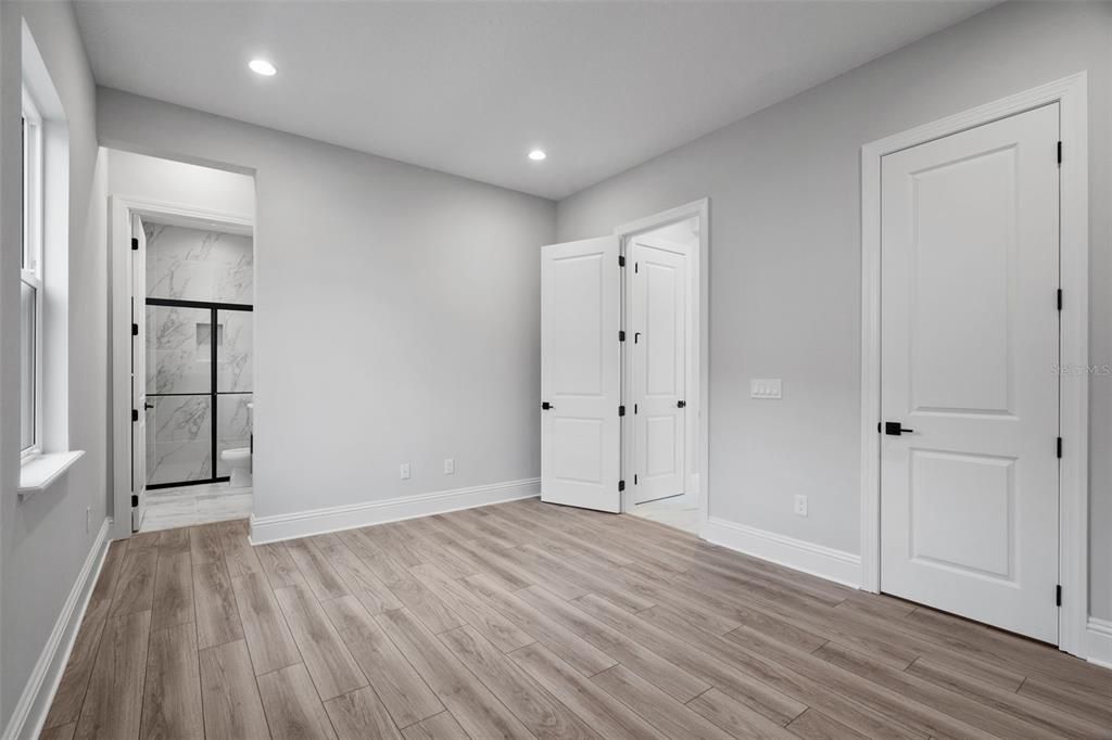 For Sale: $2,290,000 (4 beds, 4 baths, 4226 Square Feet)