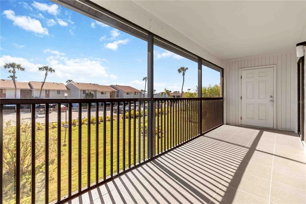 For Sale: $246,500 (3 beds, 2 baths, 1354 Square Feet)
