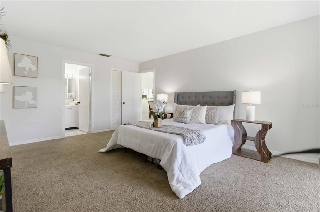 For Sale: $246,500 (3 beds, 2 baths, 1354 Square Feet)