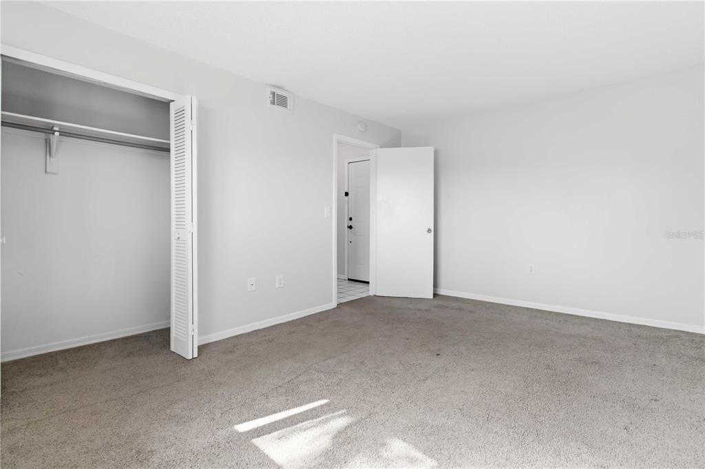 For Sale: $246,500 (3 beds, 2 baths, 1354 Square Feet)