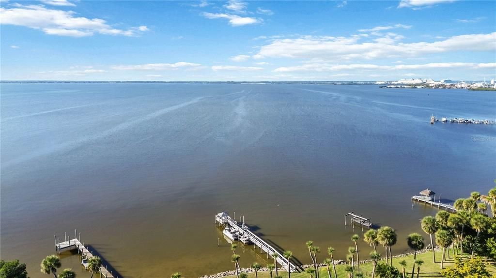 For Sale: $246,500 (3 beds, 2 baths, 1354 Square Feet)