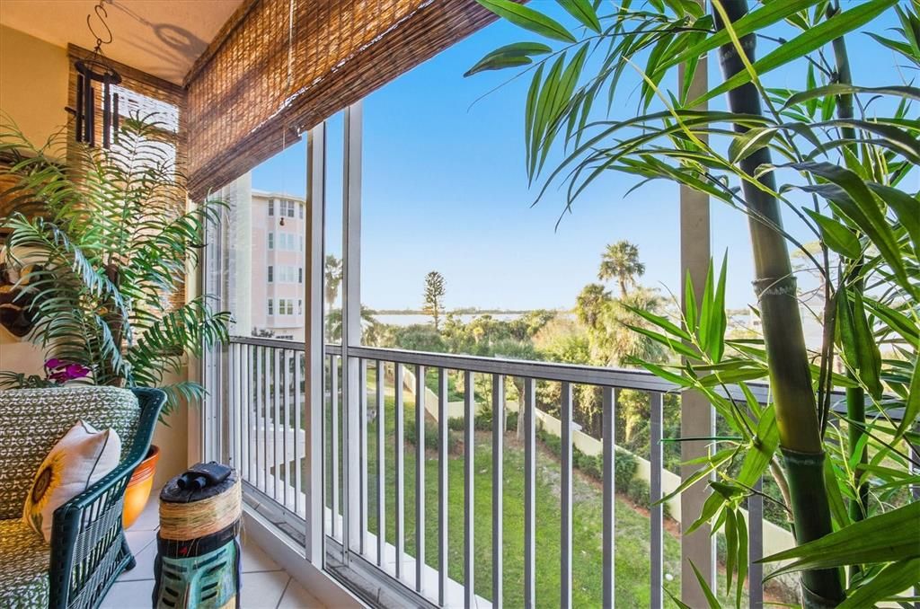 En Venta: $675,000 (2 camas, 2 baños, 1943 Pies cuadrados)