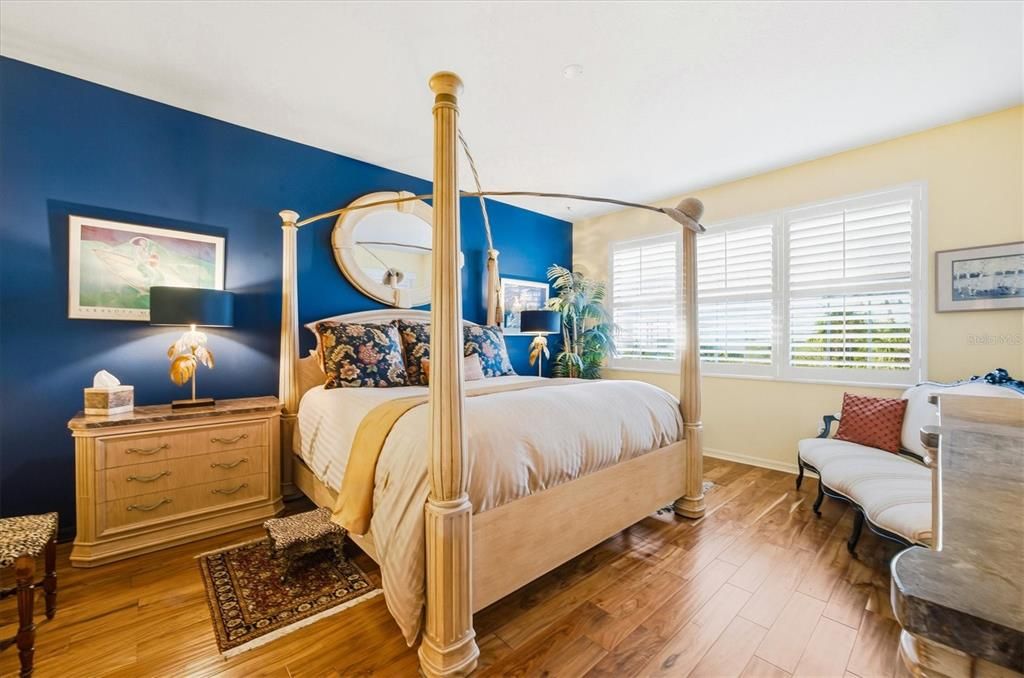 En Venta: $675,000 (2 camas, 2 baños, 1943 Pies cuadrados)