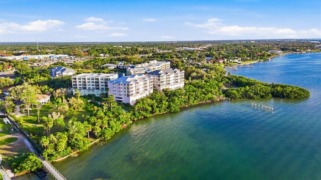 En Venta: $675,000 (2 camas, 2 baños, 1943 Pies cuadrados)