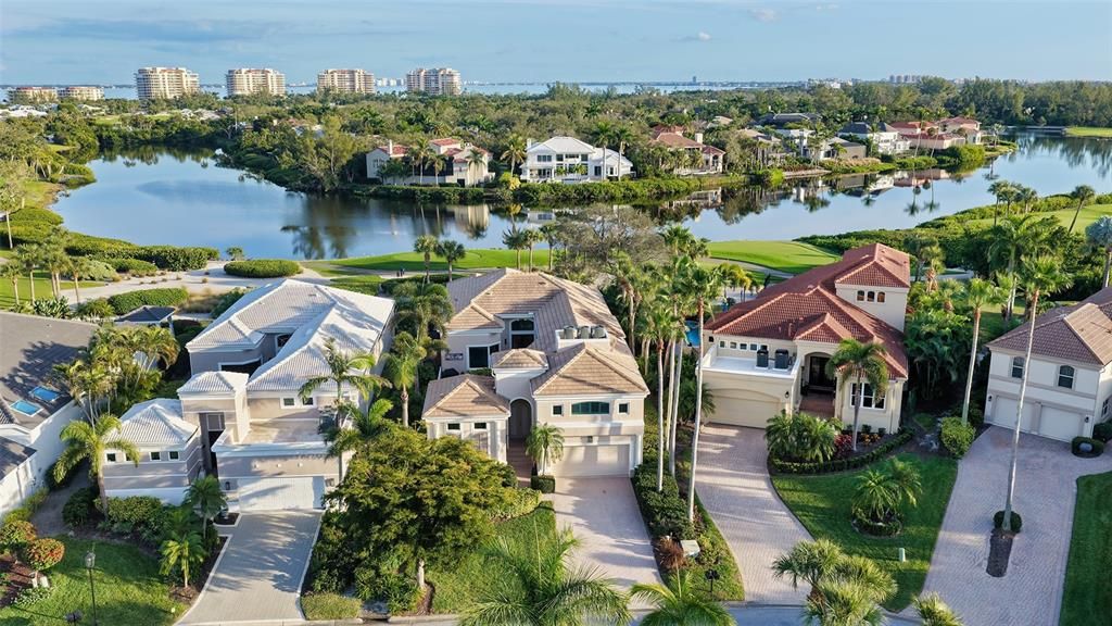 Active With Contract: $2,795,000 (4 beds, 4 baths, 3417 Square Feet)