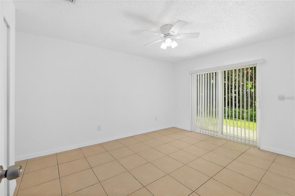 For Rent: $1,500 (2 beds, 1 baths, 900 Square Feet)