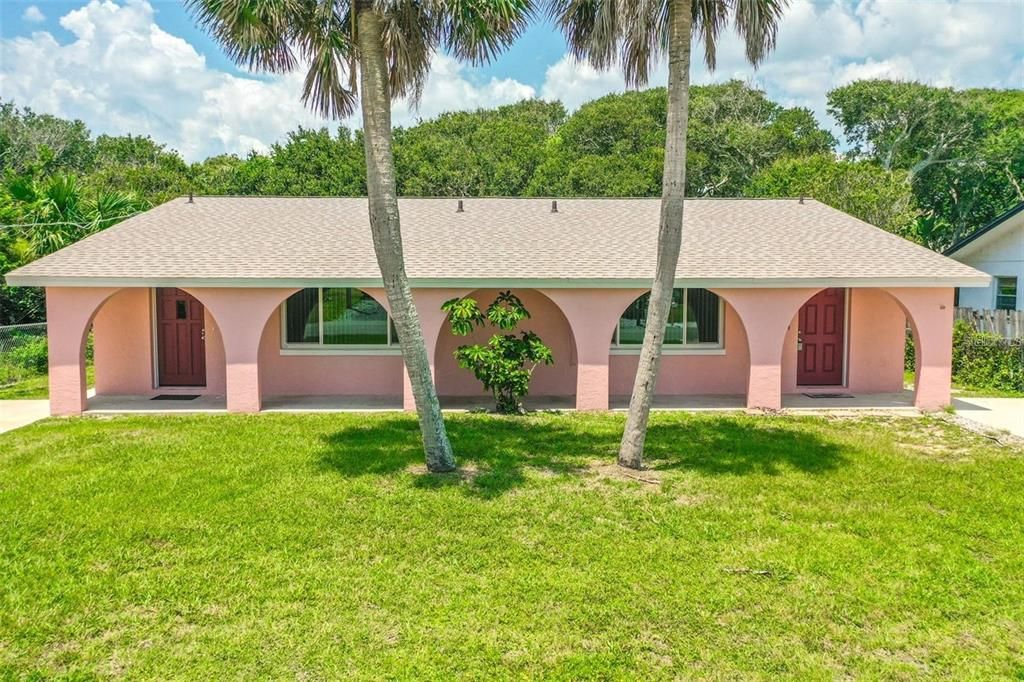 For Rent: $1,500 (2 beds, 1 baths, 900 Square Feet)