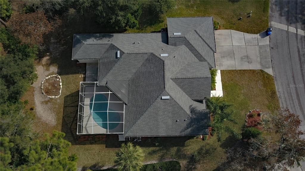 For Sale: $415,000 (4 beds, 3 baths, 2482 Square Feet)