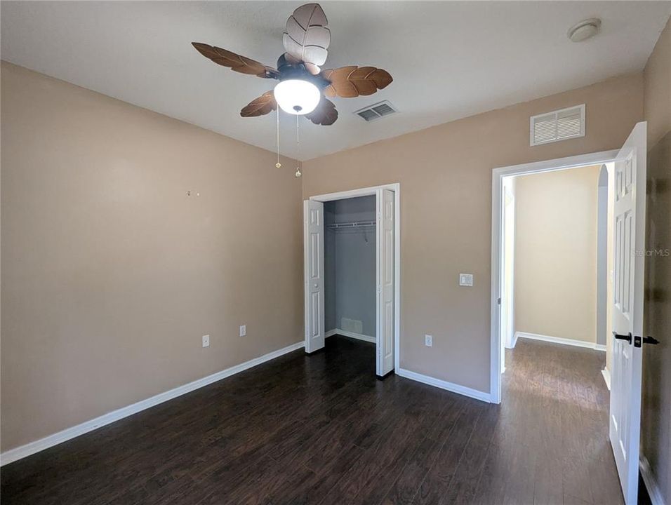For Sale: $415,000 (4 beds, 3 baths, 2482 Square Feet)