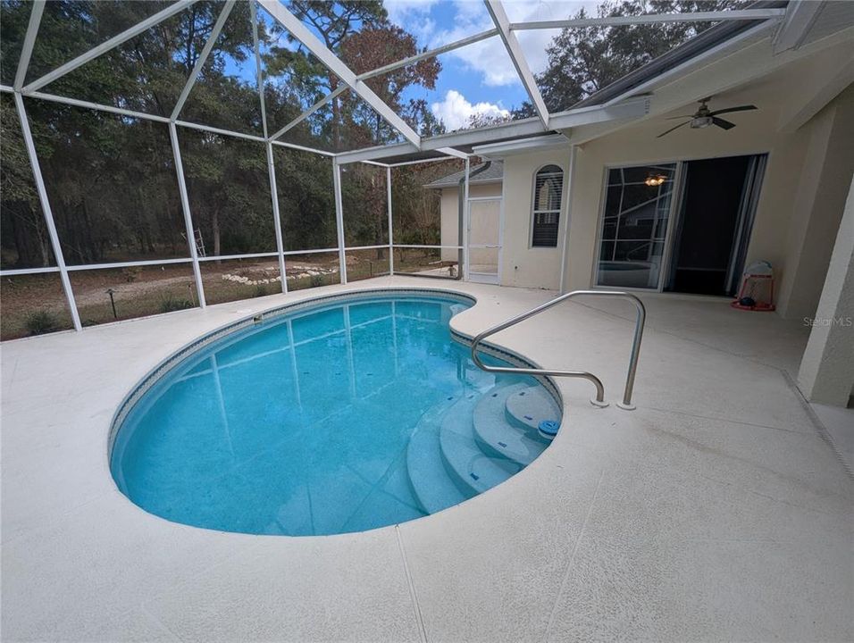 For Sale: $415,000 (4 beds, 3 baths, 2482 Square Feet)