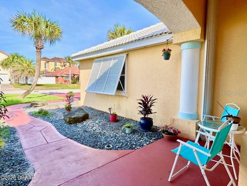 Activo con contrato: $499,900 (3 camas, 2 baños, 1631 Pies cuadrados)