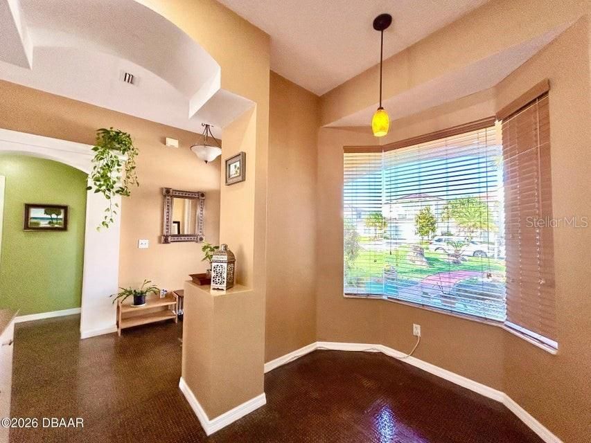 Activo con contrato: $499,900 (3 camas, 2 baños, 1631 Pies cuadrados)