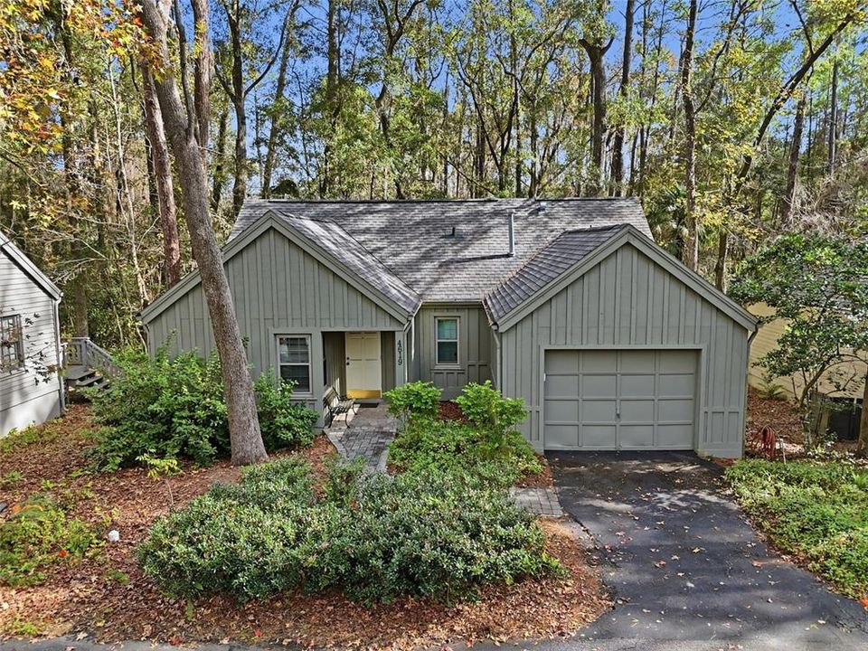 Vendido Recientemente: $269,000 (2 camas, 2 baños, 1134 Pies cuadrados)