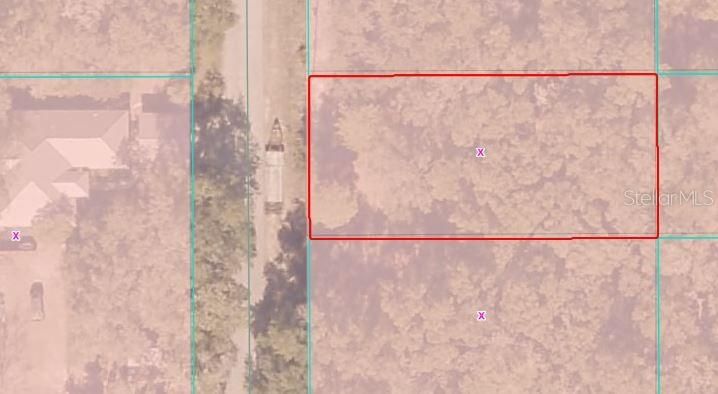 На продажу: $13,500 (0.24 acres)