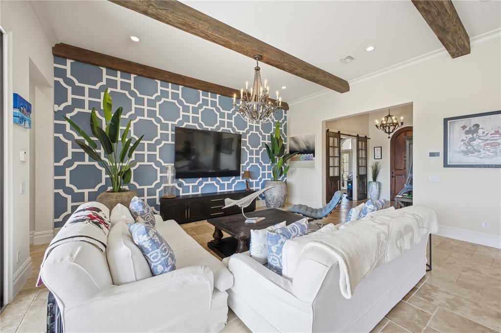 Activo con contrato: $7,495,000 (5 camas, 5 baños, 4649 Pies cuadrados)