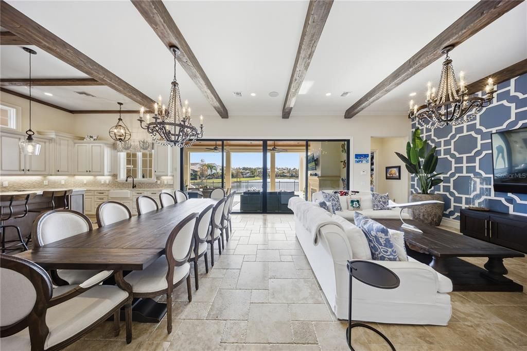 Activo con contrato: $7,495,000 (5 camas, 5 baños, 4649 Pies cuadrados)