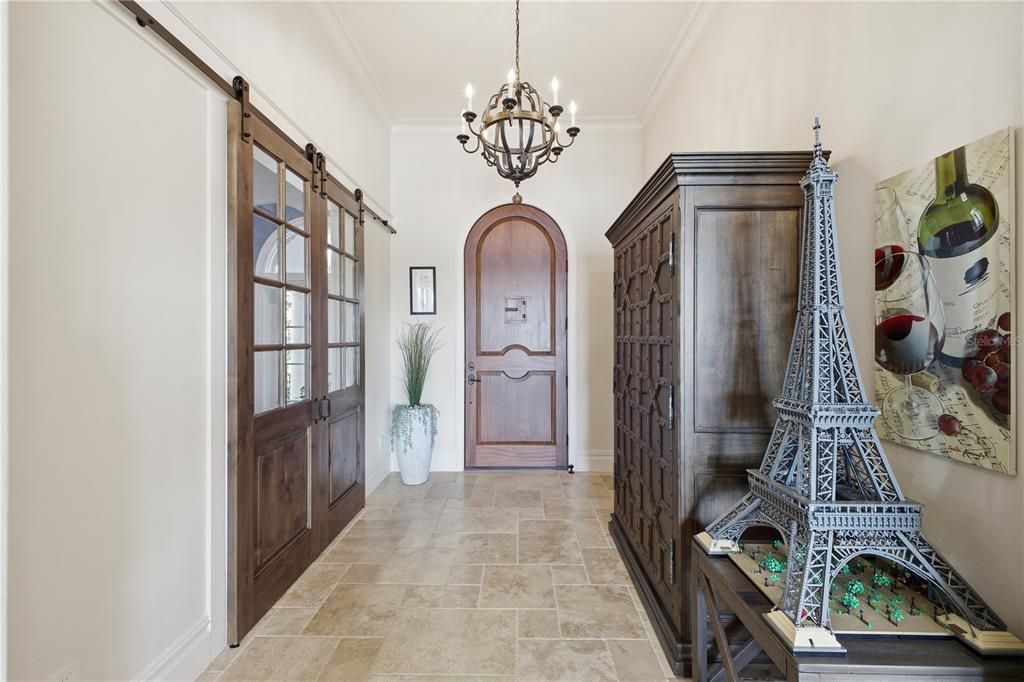 Activo con contrato: $7,495,000 (5 camas, 5 baños, 4649 Pies cuadrados)