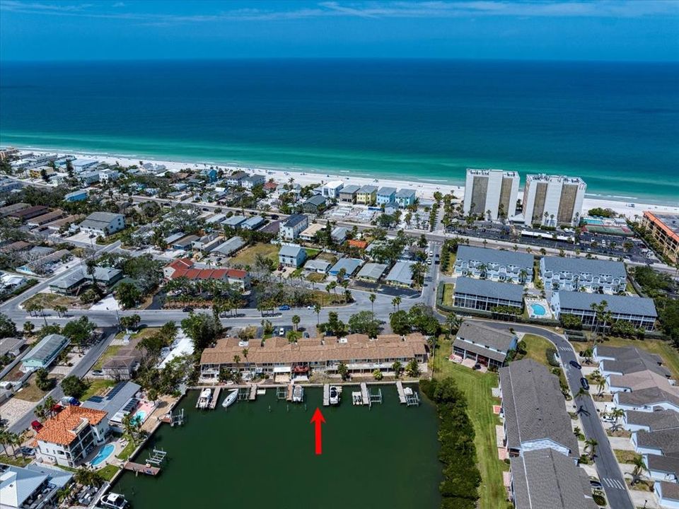 For Sale: $495,000 (2 beds, 1 baths, 1200 Square Feet)