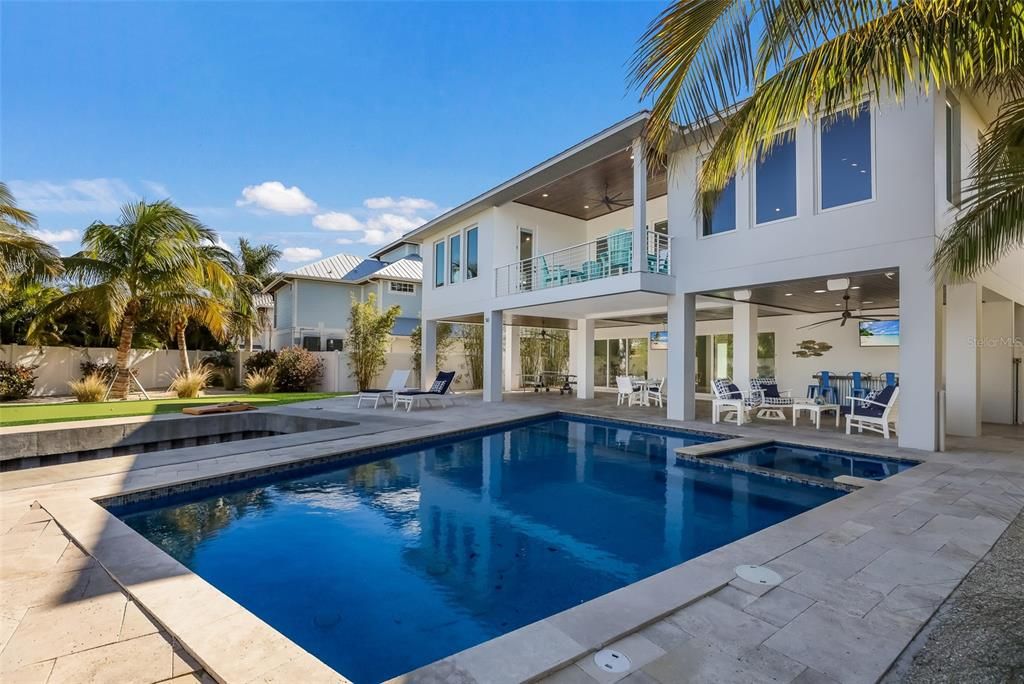 En Venta: $4,650,000 (4 camas, 4 baños, 3055 Pies cuadrados)
