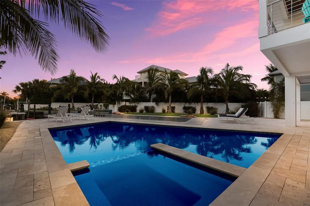En Venta: $4,650,000 (4 camas, 4 baños, 3055 Pies cuadrados)