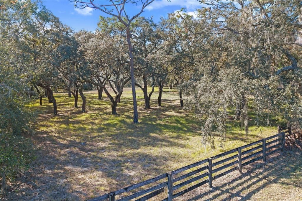 合同活跃: $1,000,000 (5.00 acres)