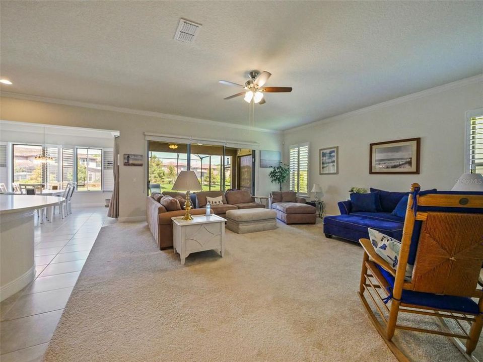 For Sale: $1,599,000 (6 beds, 5 baths, 5334 Square Feet)