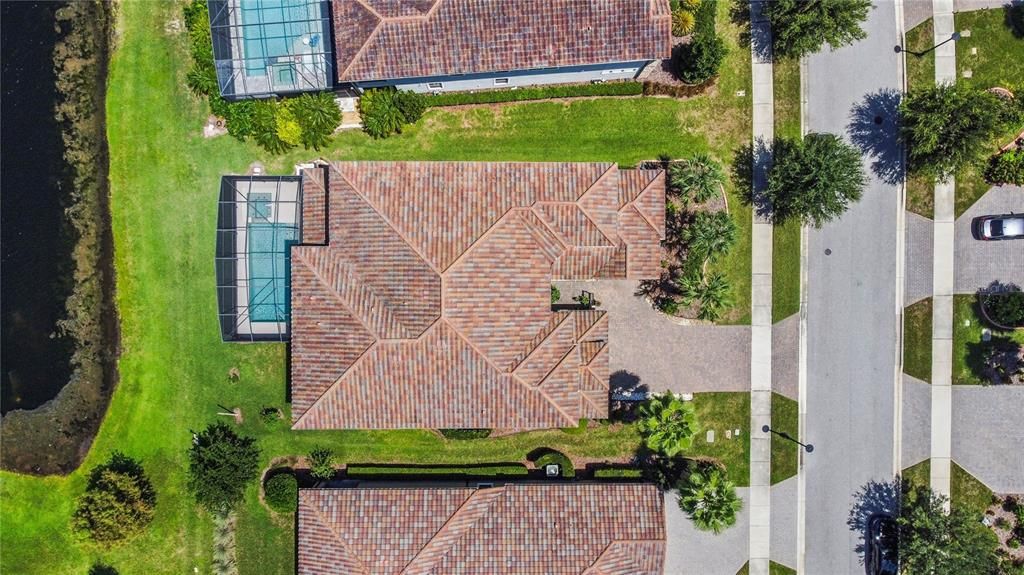 For Sale: $1,599,000 (6 beds, 5 baths, 5334 Square Feet)