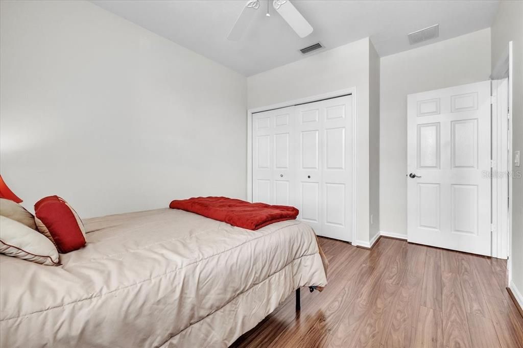 For Sale: $290,000 (3 beds, 2 baths, 1650 Square Feet)