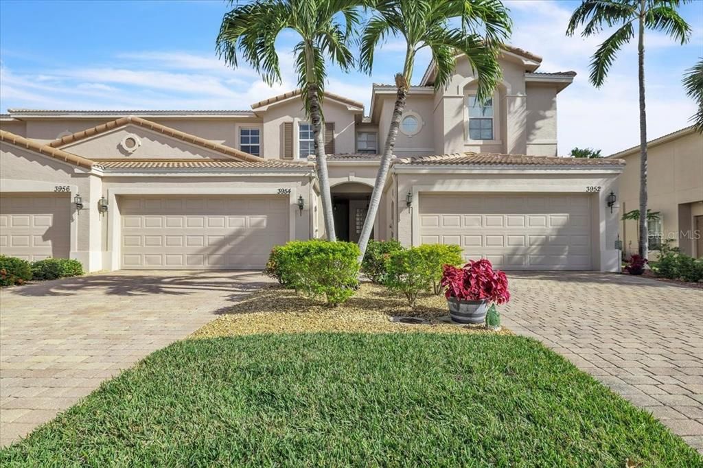 For Sale: $290,000 (3 beds, 2 baths, 1650 Square Feet)