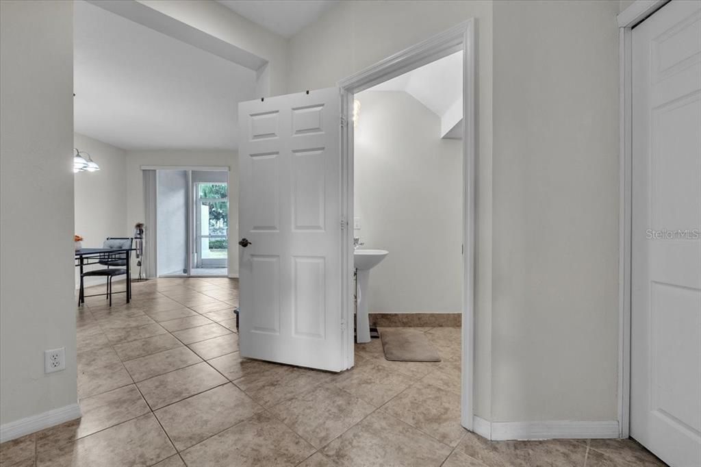 For Sale: $290,000 (3 beds, 2 baths, 1650 Square Feet)