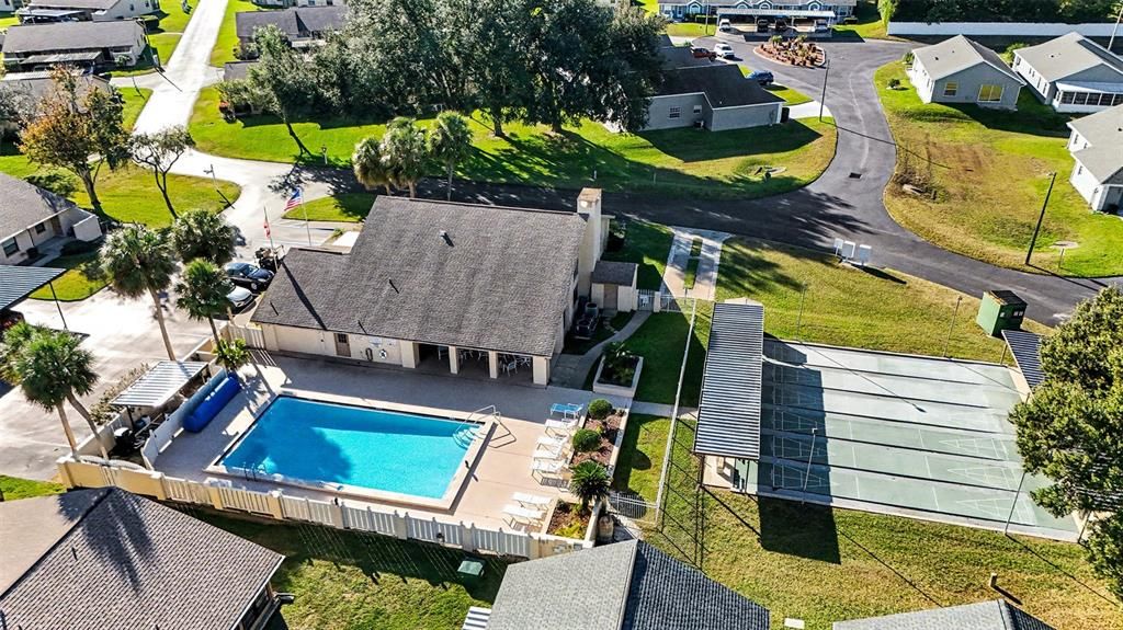 На продажу: $159,900 (2 спален, 2 ванн, 1094 Квадратных фут)