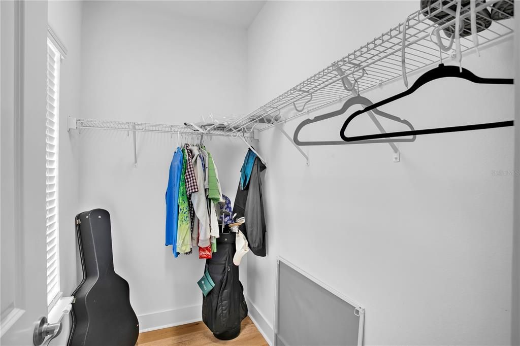 En Venta: $995,000 (4 camas, 3 baños, 2298 Pies cuadrados)