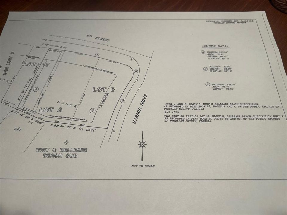 待售: $900,000 (0.45 acres)