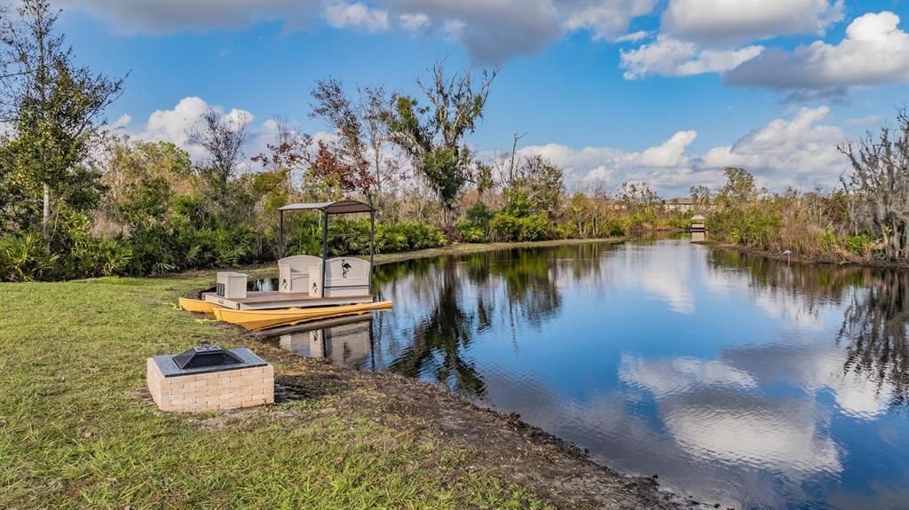 合同活跃: $600,000 (33.69 acres)