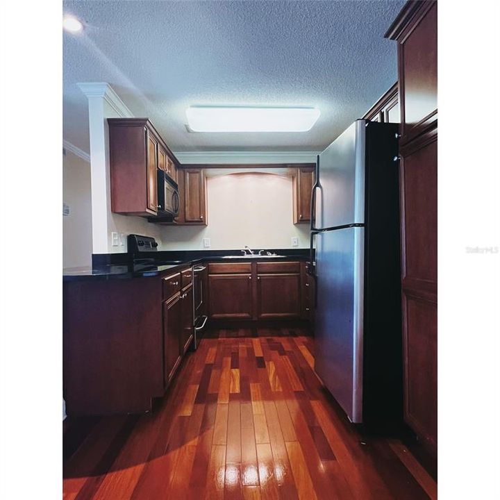 En Venta: $173,000 (2 camas, 2 baños, 870 Pies cuadrados)