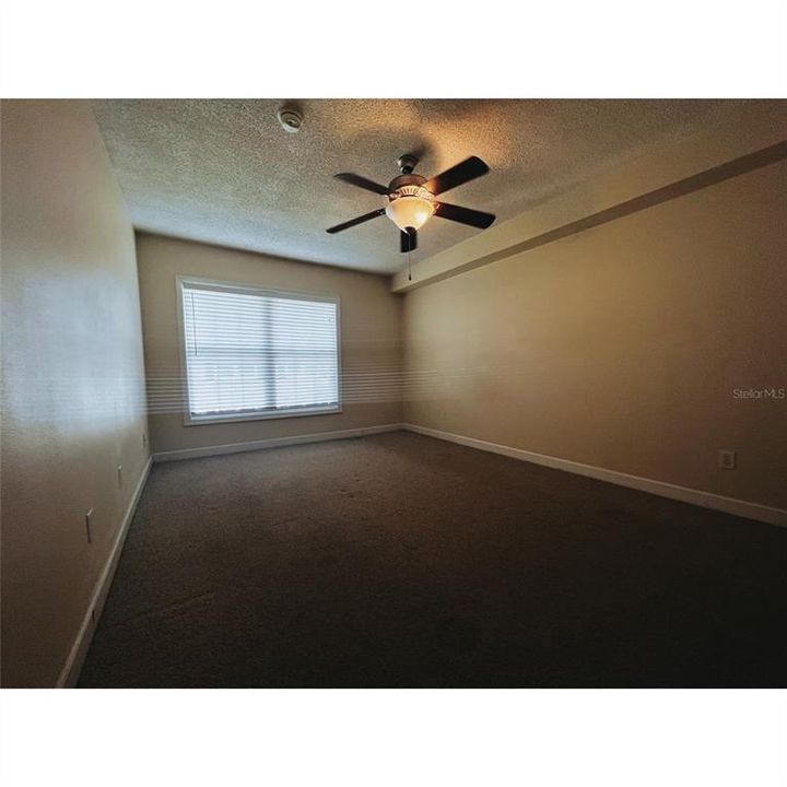 En Venta: $173,000 (2 camas, 2 baños, 870 Pies cuadrados)