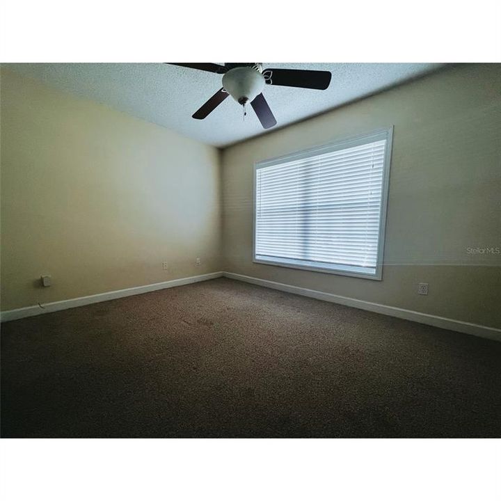 En Venta: $173,000 (2 camas, 2 baños, 870 Pies cuadrados)