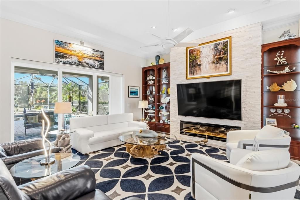 For Sale: $1,150,000 (3 beds, 2 baths, 3402 Square Feet)