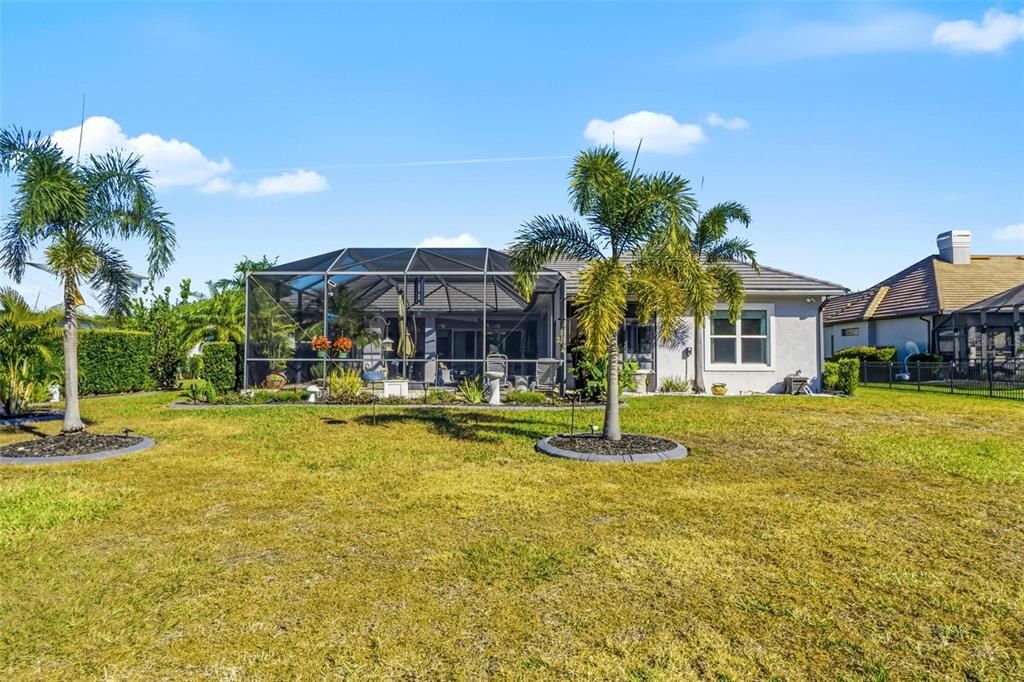 For Sale: $1,150,000 (3 beds, 2 baths, 3402 Square Feet)