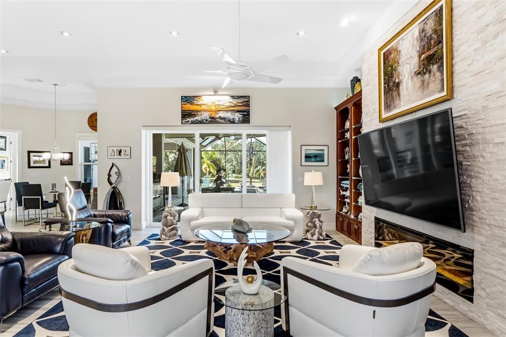 For Sale: $1,150,000 (3 beds, 2 baths, 3402 Square Feet)