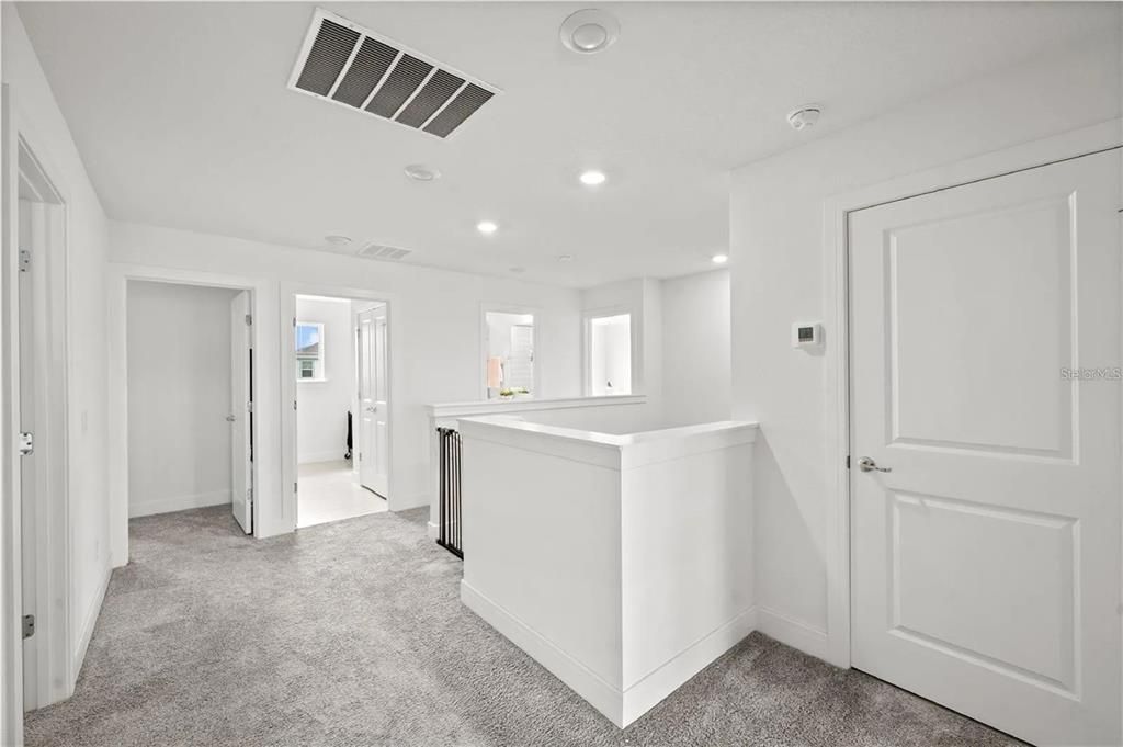 Activo con contrato: $519,000 (5 camas, 4 baños, 3350 Pies cuadrados)