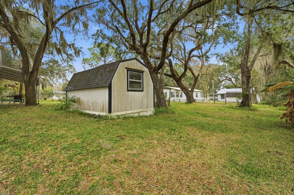 For Sale: $229,000 (2 beds, 2 baths, 1164 Square Feet)