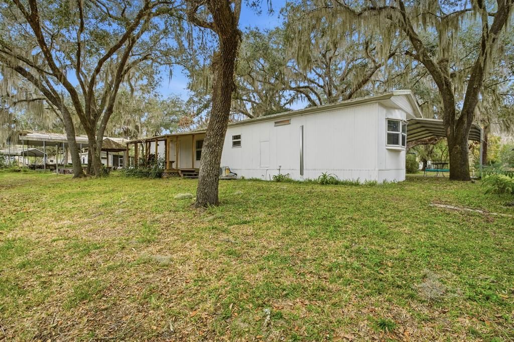 For Sale: $229,000 (2 beds, 2 baths, 1164 Square Feet)