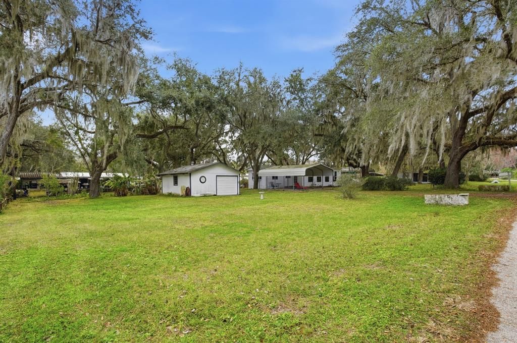 For Sale: $229,000 (2 beds, 2 baths, 1164 Square Feet)