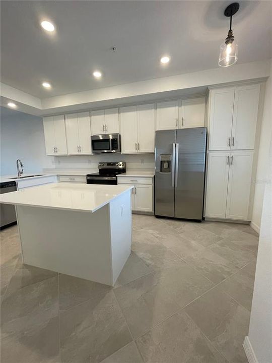 В аренду: $1,600 (2 спален, 2 ванн, 1120 Квадратных фут)