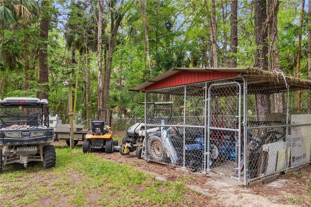 На продажу: $173,800 (2 спален, 1 ванн, 784 Квадратных фут)