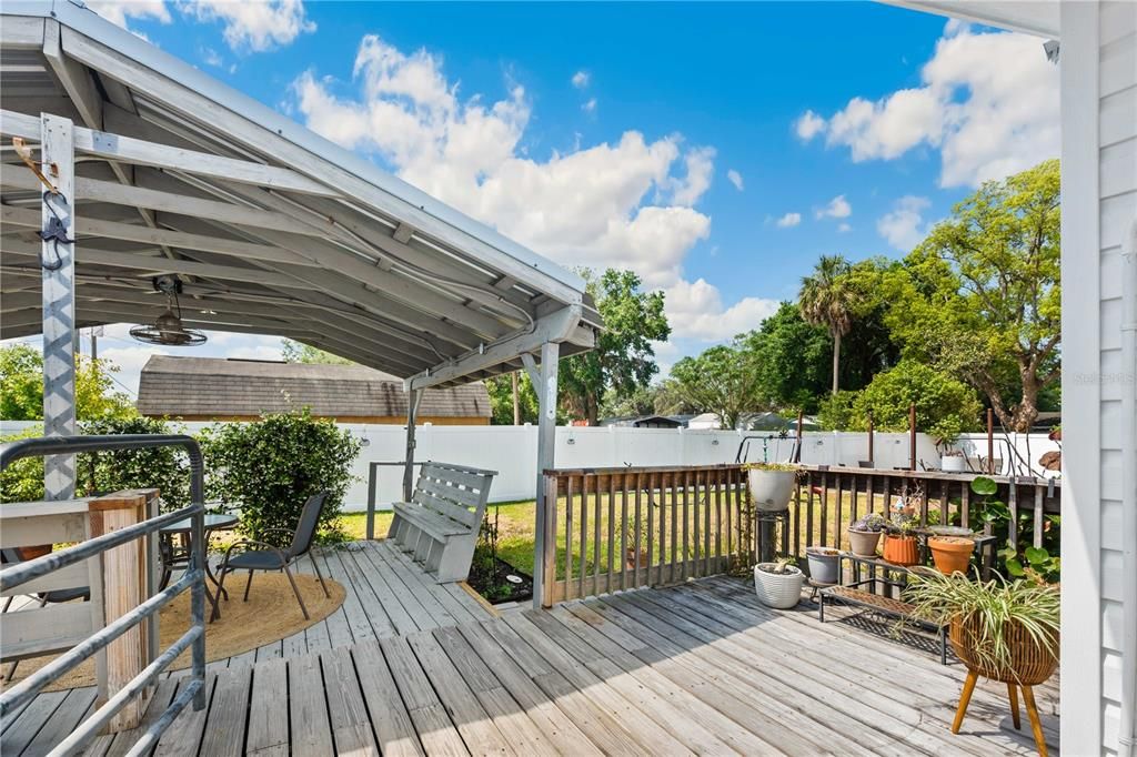 For Sale: $299,000 (3 beds, 2 baths, 1464 Square Feet)