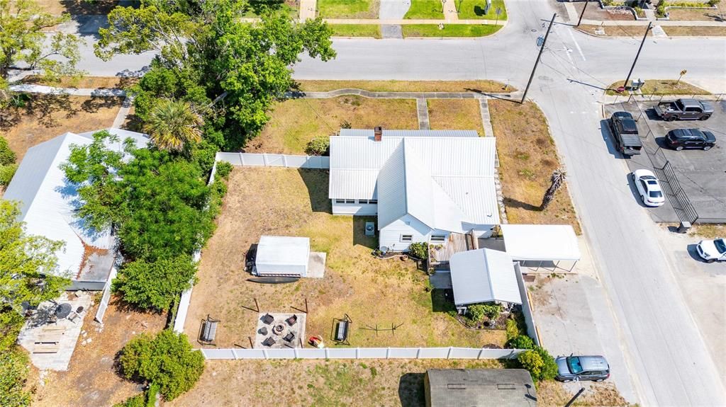 For Sale: $299,000 (3 beds, 2 baths, 1464 Square Feet)