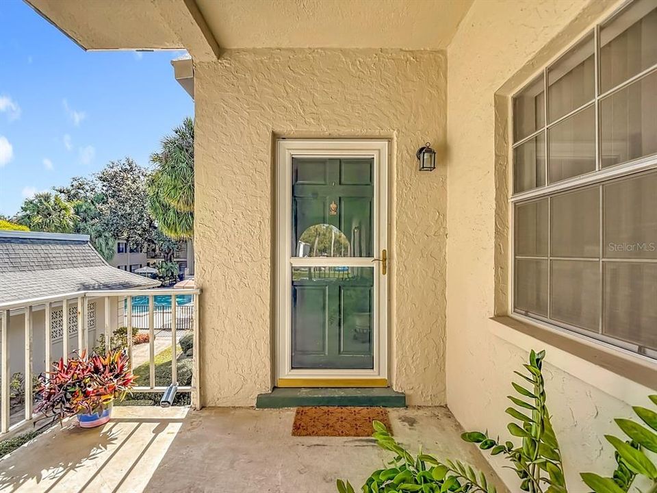 Vendido Recientemente: $184,900 (2 camas, 2 baños, 1150 Pies cuadrados)